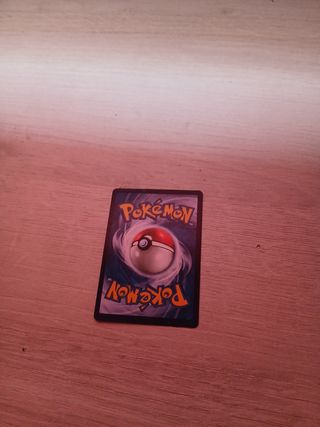 Reshiram GX Carta Pokémon