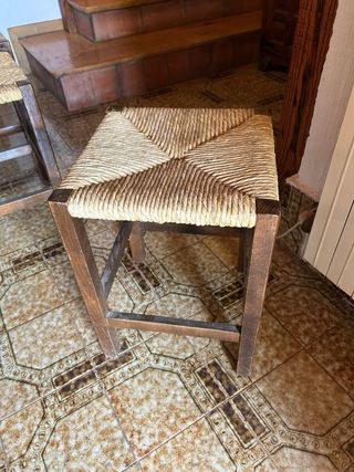 Taburetes de mimbre y madera (6 unidades)