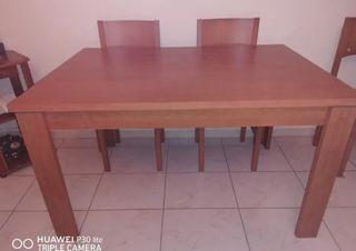 Mesa extensible de madera