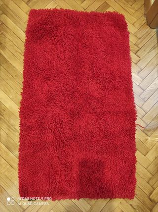 Felpudo rojo pelo largo