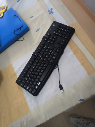 Teclado Logitech K120 Negro