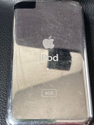 Bowers & Wilkins Zeppelin Mini Negro