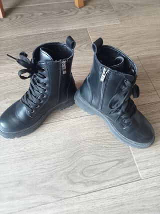 Botas tobilleras negras talla 36