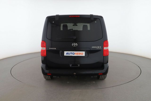 Toyota Proace 2.0 D-4D L1 Advance