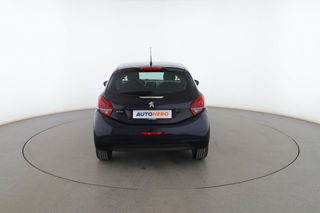 Peugeot 208 1.2 PureTech Signature