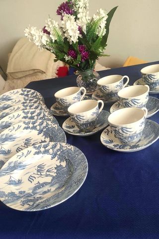 JUEGO MERIENDA BARRATS, "WILLOW" PORCELANA INGLESA