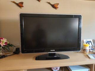 Televisor Philips 40'' Ambilight