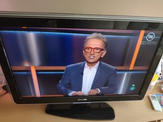 Televisor Philips 40'' Ambilight