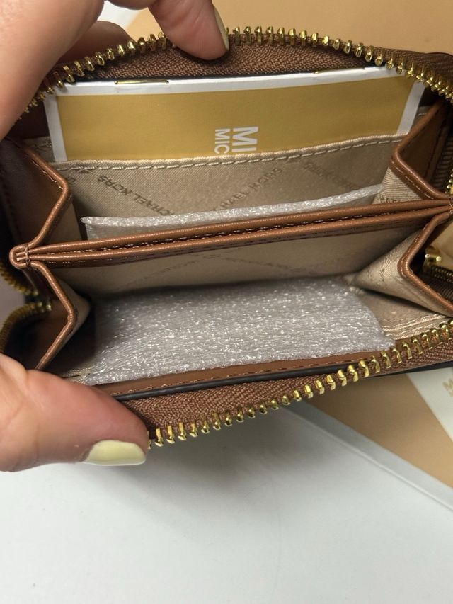 Cartera Michael Kors Logo Marrón