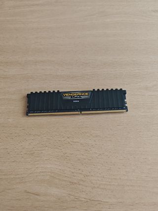Corsair Vengeance DDR4 8GB RAM