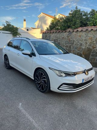Volkswagen Golf 2021