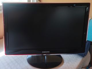 Televisor Samsung 24" No es Smart TV