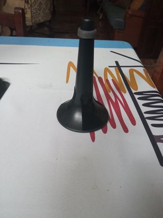 Soporte de trompeta de suelo con 5 patas