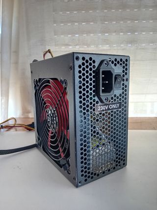 Fuente Alimentación Innobo ATX 450W