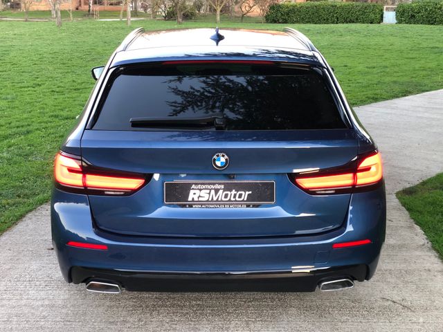 BMW 520dA TOURING G31.