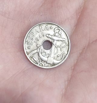 Moneda 50 Céntimos con agujero