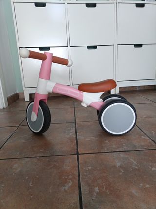 Correpasillos Hape rosa