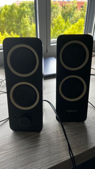 Altavoces Logitech Z200 Negros