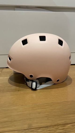Casco infantil rosa