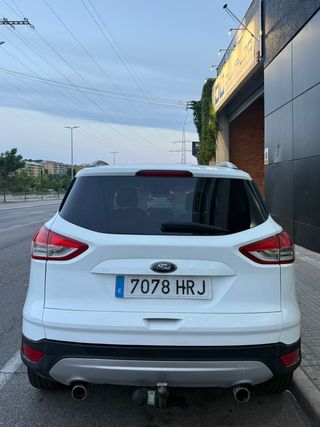 Ford Kuga 2014