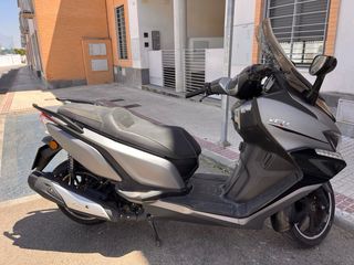 DAELIM XQ125 negro_10.500km