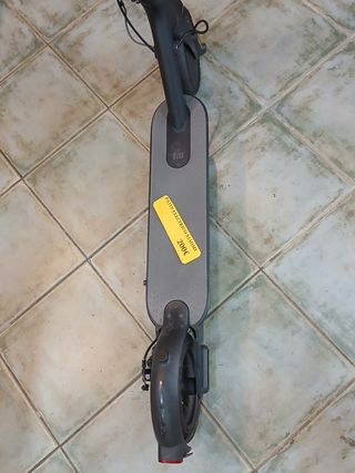 Patinete Eléctrico Xiaomi Essential