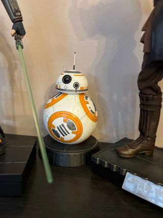 BB-8 Hot Toys 1/6th Scale Collectible Figure