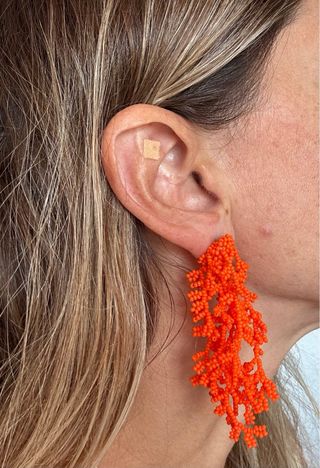 Pendientes de coral naranja