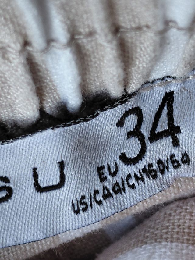 Pantalones cortos Amisu rayas beige y blanco