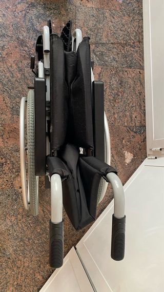 silla de ruedas como nueva plegable