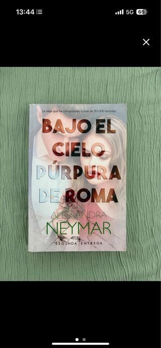 bajo el cielo púrpura de roma