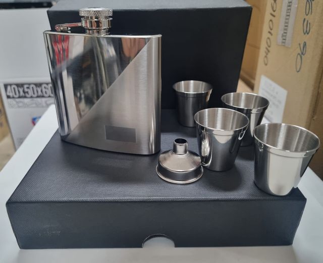 Set Licorera y Vasitos 6oz