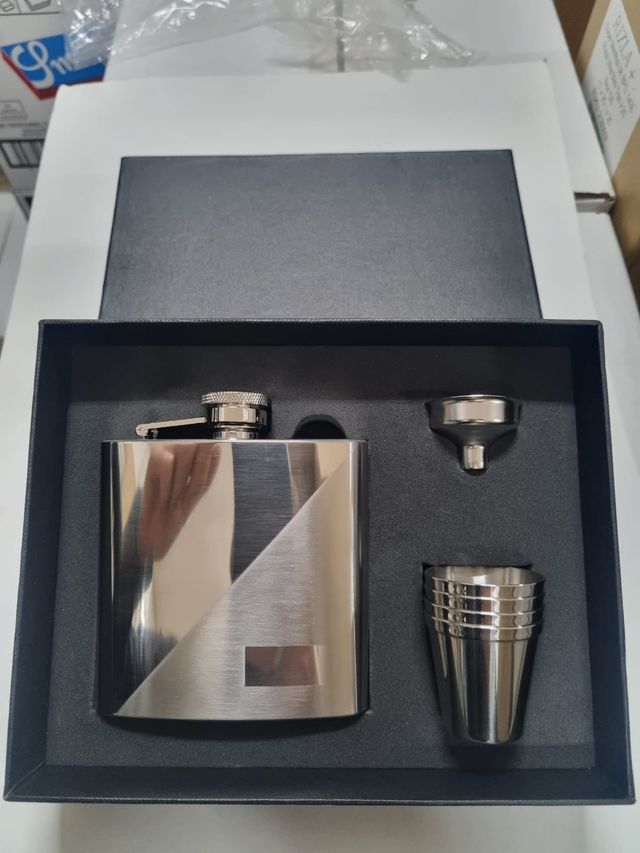 Set Licorera y Vasitos 6oz