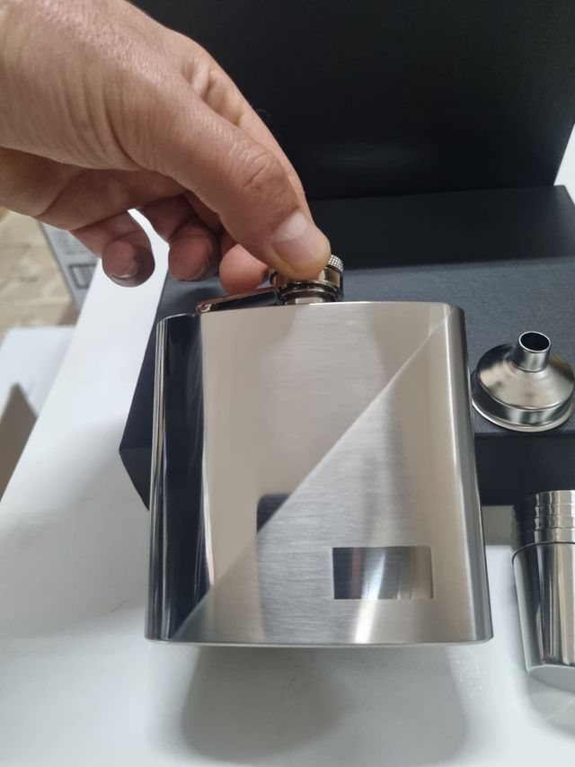 Set Licorera y Vasitos 6oz