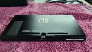 Nintendo Switch rosso e blu