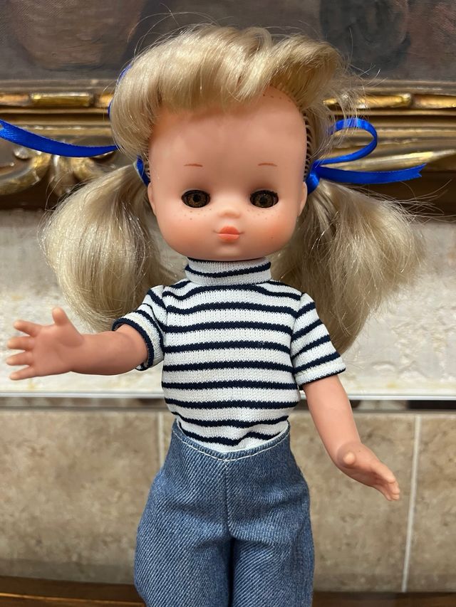 Muñeca Lesly de 1976 una preciosidad