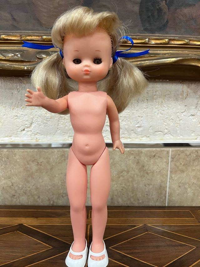 Muñeca Lesly de 1976 una preciosidad