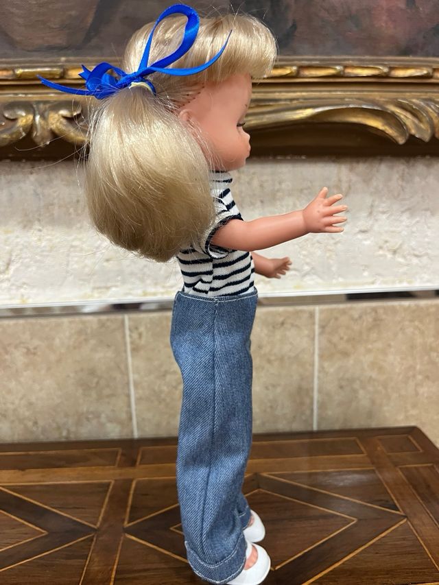 Muñeca Lesly de 1976 una preciosidad