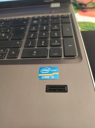 Portátil HP i5 
8 ram 
240 SSD nuevo 
Muy rapido