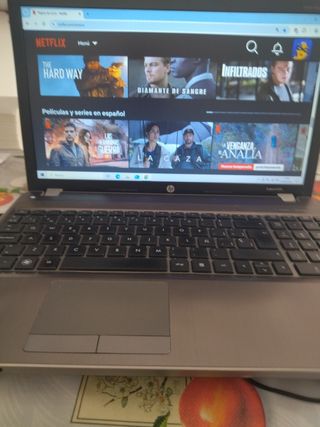 Portátil HP i5 
8 ram 
240 SSD nuevo 
Muy rapido