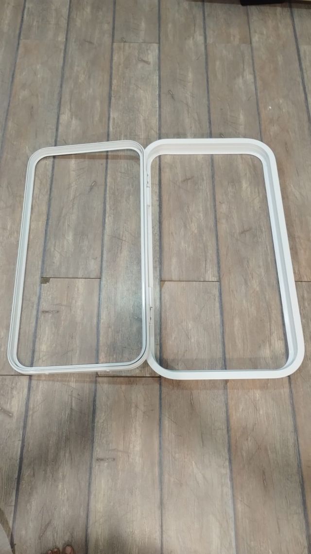 Portón y Marco Maletero pequeño Benimar Mileo 296