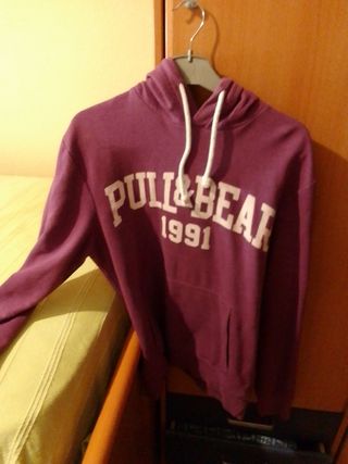 Sudadera Pull&Bear Morada con Capucha talla 42 