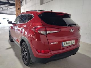 Hyundai Tucson 1.7 CRDI 141CV AUT. *CON TECHO*