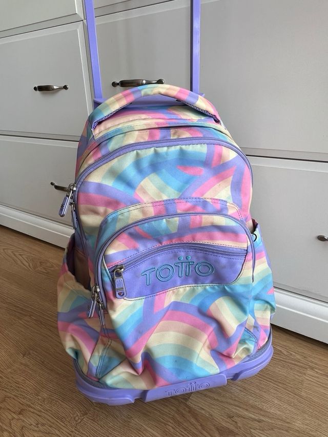 Mochila escolar Totto