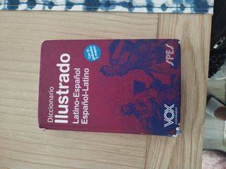 Diccionario Ilustrado Latín. Latino-Español/ Es...