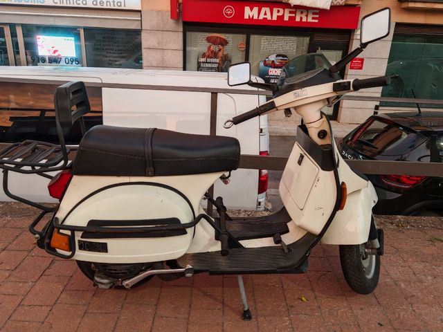 Vespa TX 200