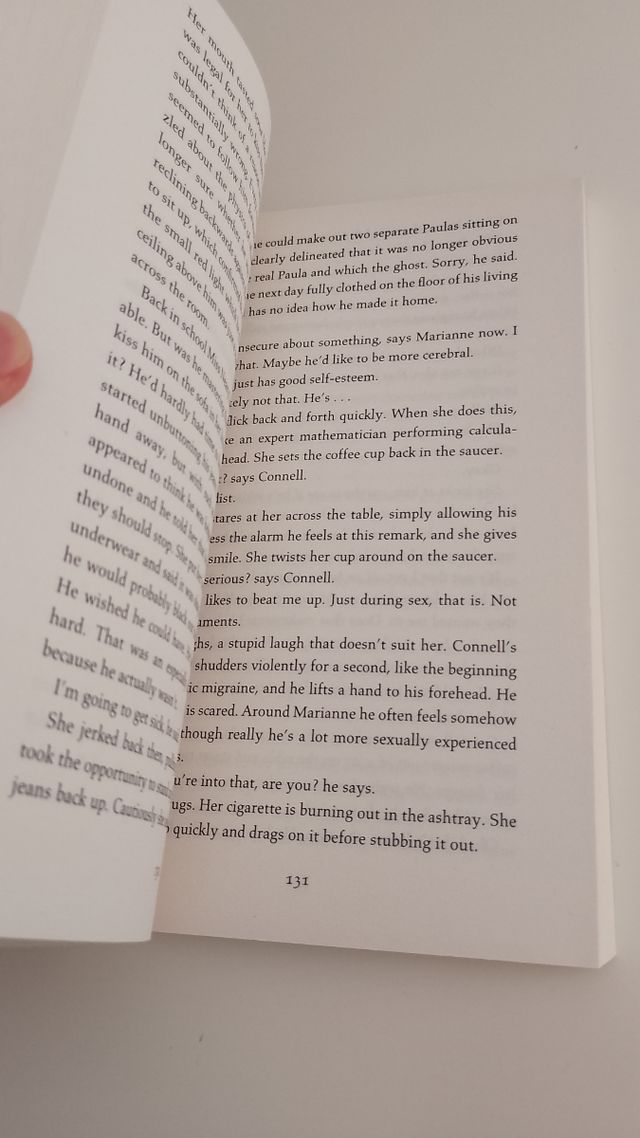 Normal People by Sally Rooney (versión inglesa)