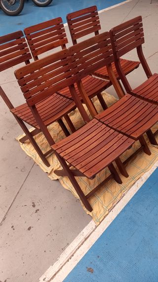 Mesa de jardín de madera Teka