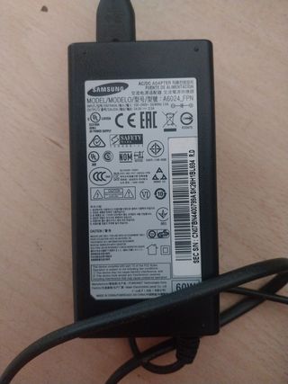 Adaptador Samsung AC/DC A6024_FPN