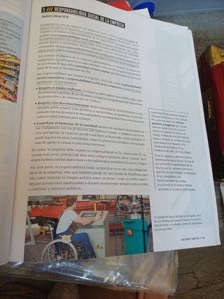 Proyecto: FanFest - Economía y emprendimiento 4...